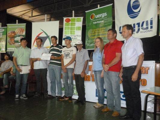 Agroindústrias de Três Passos e Miraguaí receberam o Certificado do Programa Sabor Gaúcho