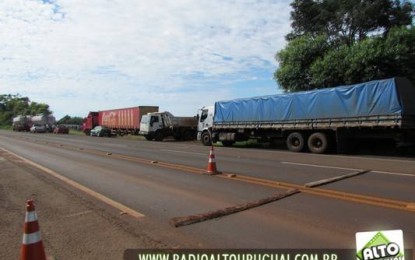Mobilização dos caminhoneiros segue nesta quarta-feira na BR 468, em Três Passos