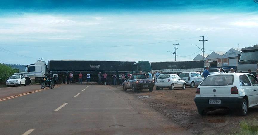 Bloqueio da RST-472 em Tenente Portela segue até 19 horas e retorna no sábado