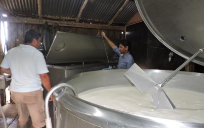 Protesto dos caminhoneiros afeta produtores de leite da fronteira do Estado