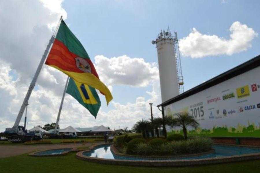 Com previsão de 230 mil visitantes, começa a Expodireto em Não-Me-Toque