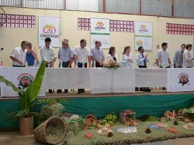 Cooperhaf reúne sindicalistas e agricultores em assembleia