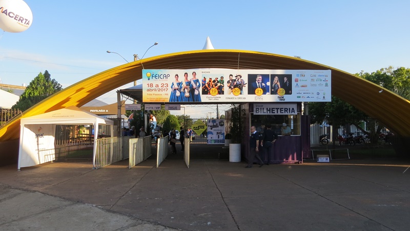 Iniciou o maior evento da Região Celeiro