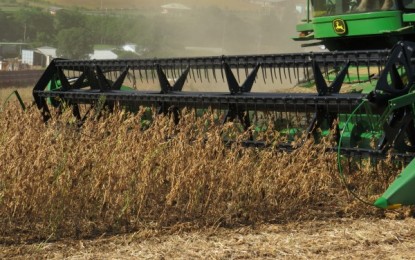 Produtividade do milho e da soja superam expectativas no RS