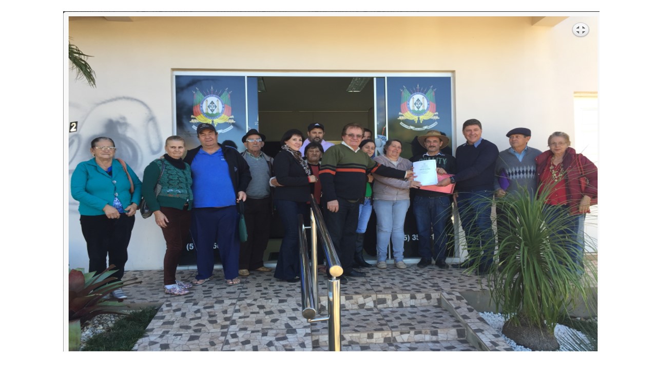 AGRICULTORES REASSENTADOS DE REDENTORA LEGALIZAM SUAS TERRAS