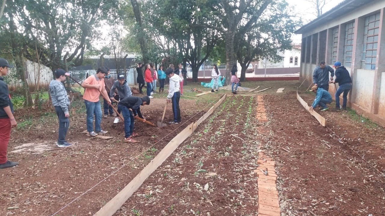 Campo Novo, projeto na escola trabalha a importância da Alimentação Saudável