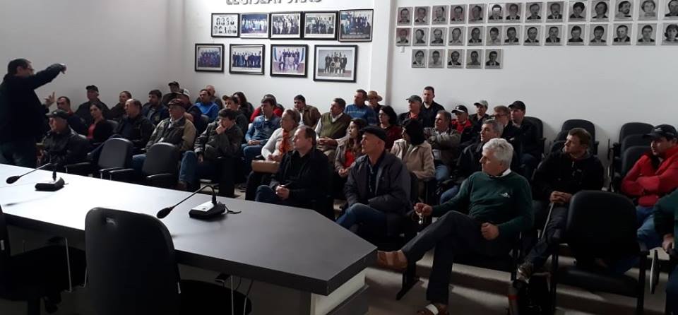 CRESOL E UNICAFES/RS realizam reuniões sobre o plano safra e energias renováveis