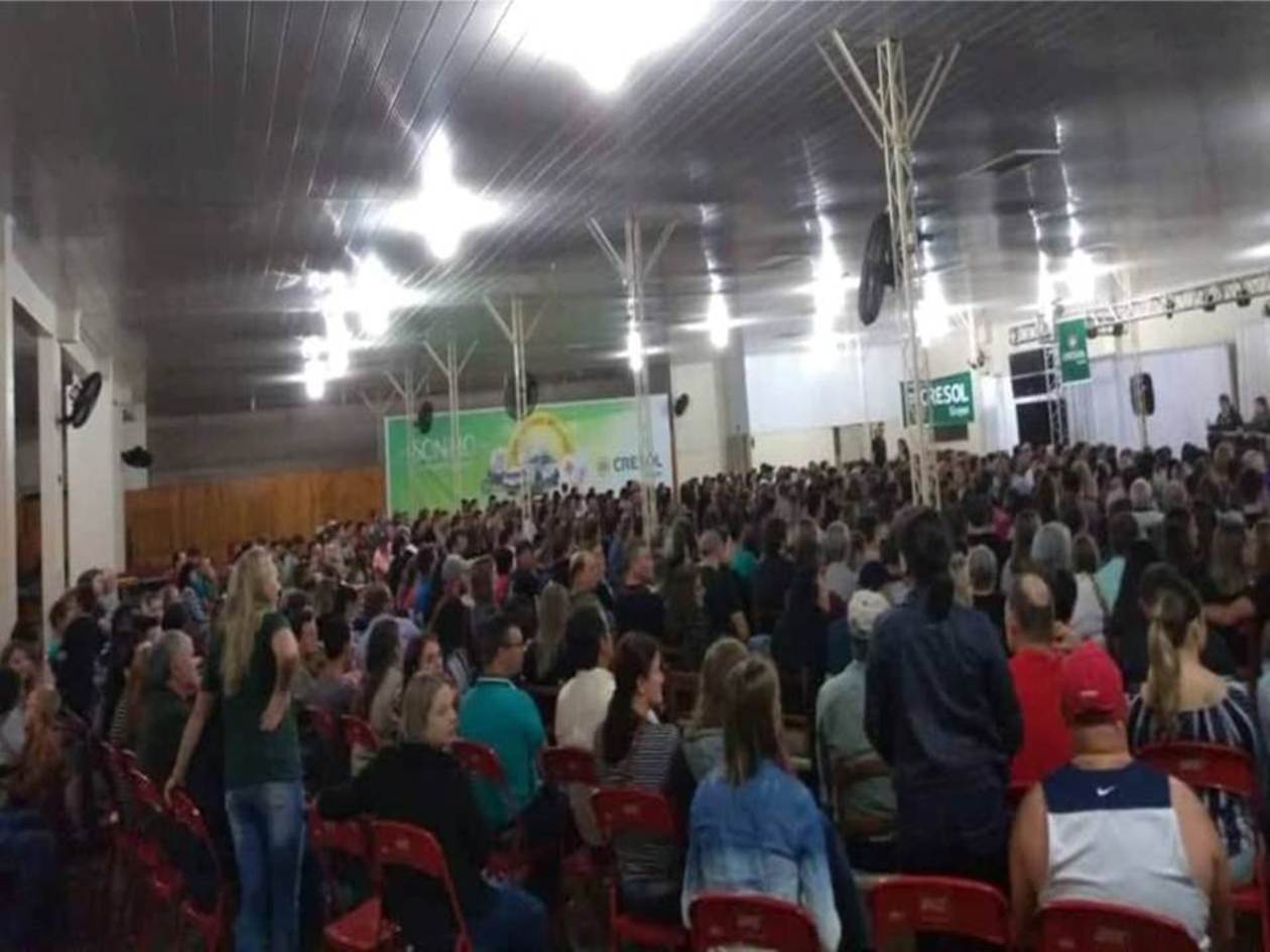 Cresol Humaitá proporciona grande Show de humor com Badin “O Colono”.