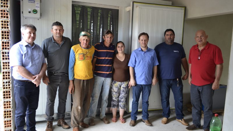 Chiapetta realiza entrega de equipamentos para quatro agroindústrias familiares do município